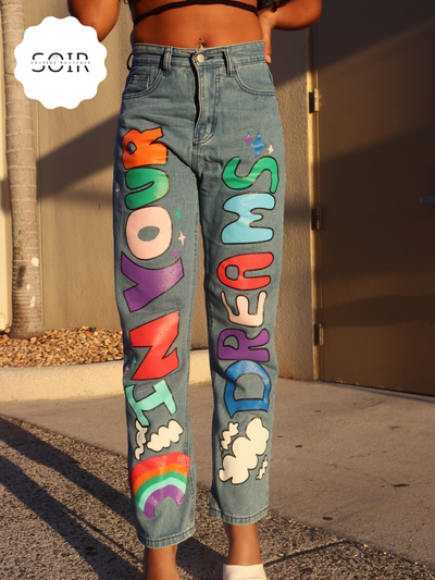 In Your Dreams Contrast Color Letters Graffiti Print Loose Jeans - Soirées Boutique