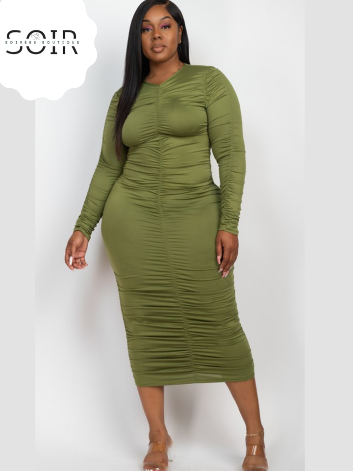 Contour Noir Plus Ruched Long Sleeve Midi Dress