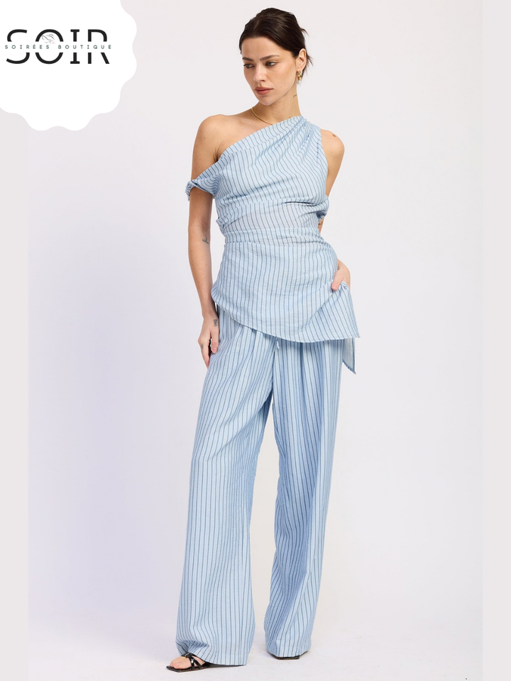 The Long Game | Women’s Wide-Leg Pinstripe Pants