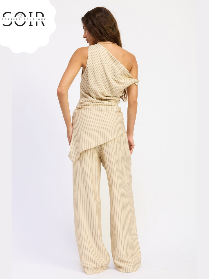 The Long Game | Women’s Wide-Leg Pinstripe Pants